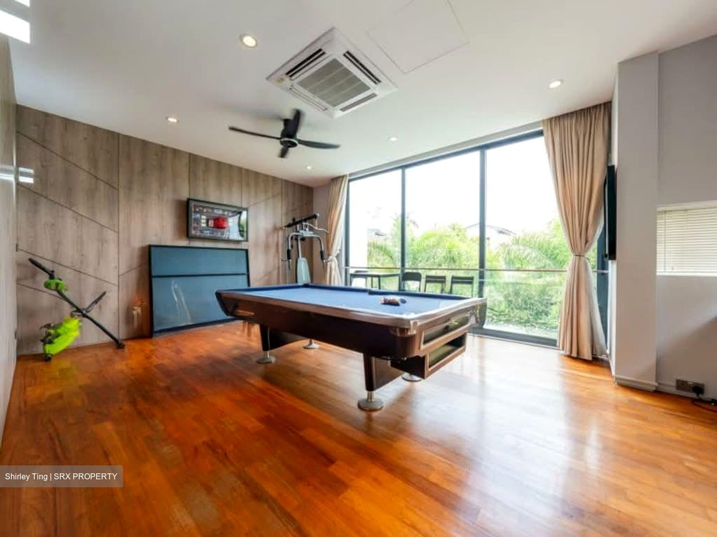 Coronation Road (D10), Detached #543952101